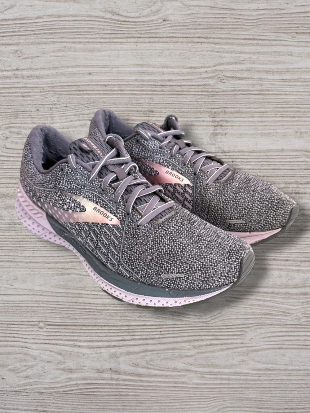 Brooks Adrenaline GTS 21 Running Shoes Gray Pink Women's 11.5 B Sneakers